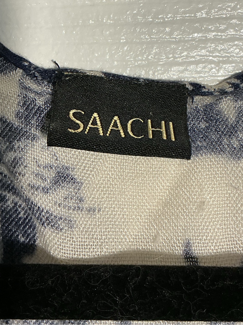 SAACHI Tropical Woodblock Short Duster Navy Ivory Rayon Kimono One Size - Picture 4 of 5